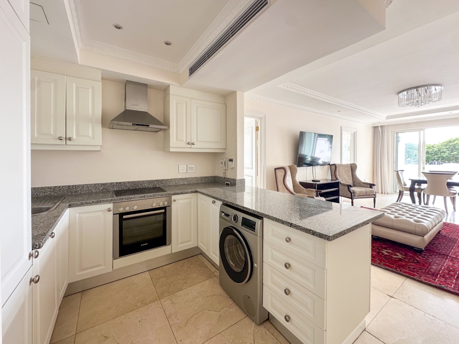 2 Bedroom Property for Sale in Sea Point Western Cape